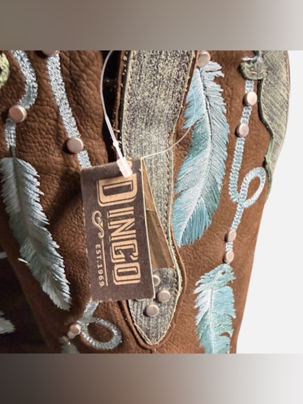 NWT Dingo Western Dreamcatcher Feather Embroidered w/ Studs Boots - Size 6.5 - Picture 7 of 8